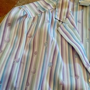 Vintage Levi Strauss & Co Womens Blouse Stripes with Flowers and Berries SIZE 12